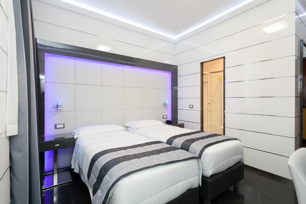 Hotel Fiorella Milano Exterior foto